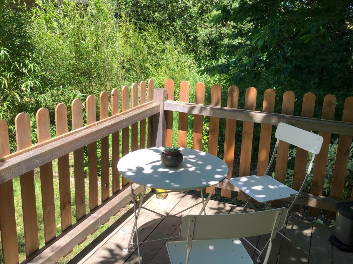 Вилла The Dordogne Huts With Private Pool And Jacuzzi Payzac  Экстерьер фото